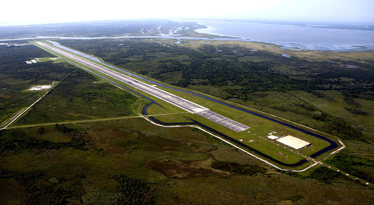 Shuttle Landing Facility (SLF)