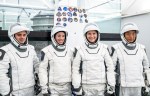 鏡像流星與銀河：天文學家捕捉到壯麗夜空景象