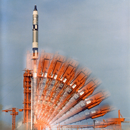 A time exposure of Gemini X launch