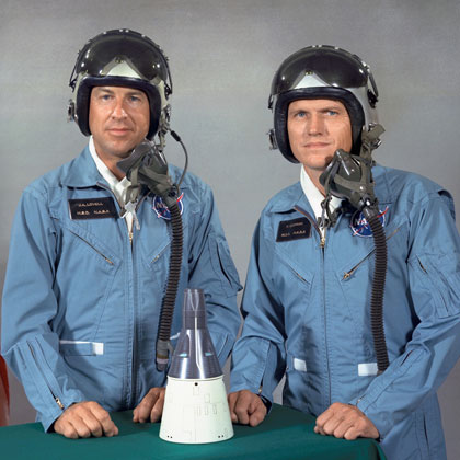 Photo of Gemini astronauts Jim Lovell and Frank Borman