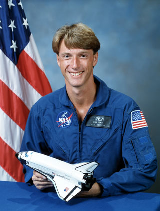 NASA portrait of Astronaut Michael Foale