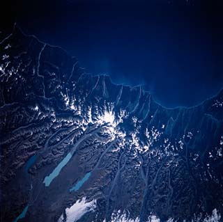 West Coast Mountain Range, Mt. Cook, glaciers, Lake Pukaki, South Island, New Zealand.