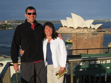 Ken, Angele, Opera House